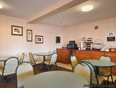 Super 8 By Wyndham Yorkville Restaurante foto
